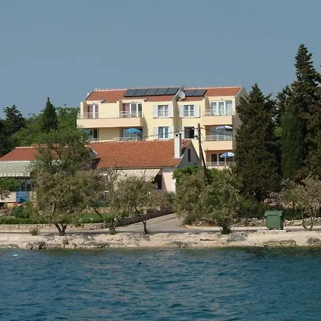 Apartamento Basioli *