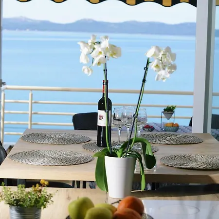 Basioli Appartement *