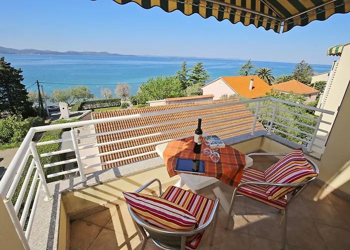 巴西欧里公寓酒店 *